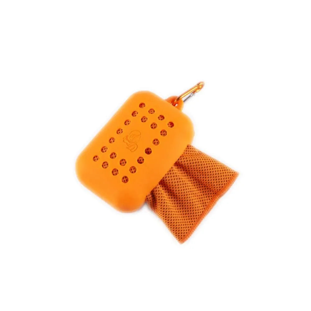 Microfiber Cooling Towel with Silicone Case